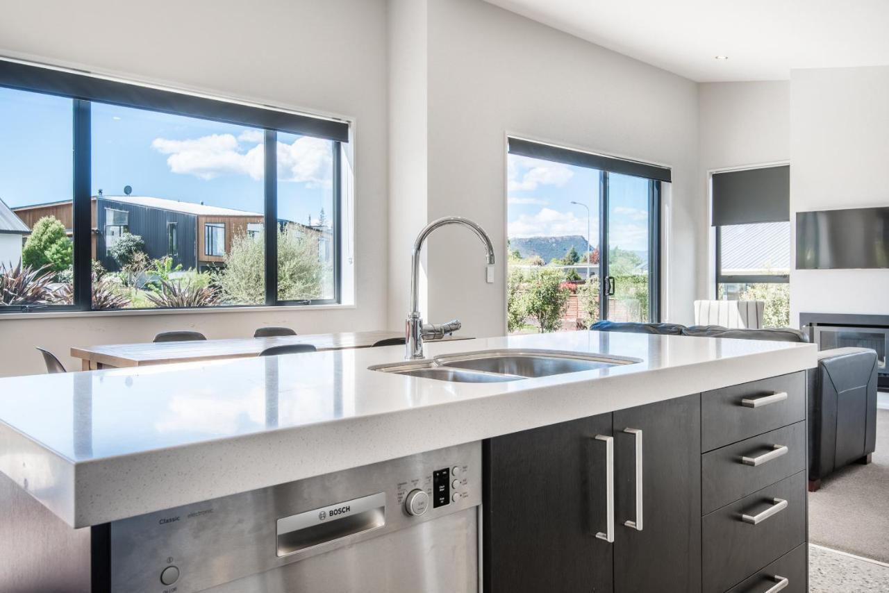 Simply Stunning Wanaka Exterior foto